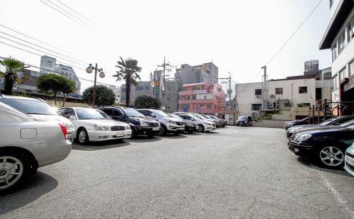 Geoje Tourist Hotel Buitenkant foto