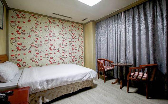 Geoje Tourist Hotel Buitenkant foto