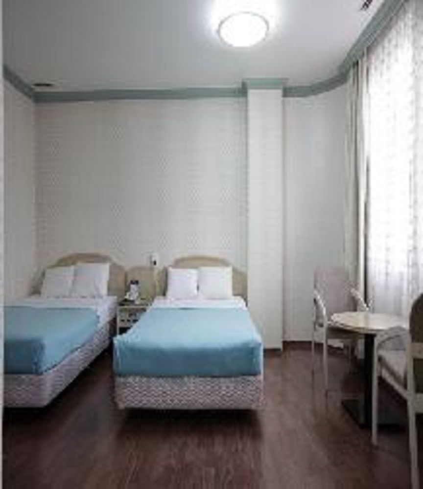 Geoje Tourist Hotel Buitenkant foto