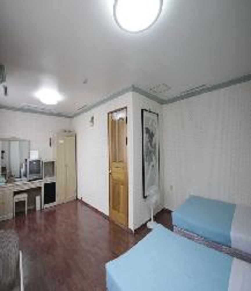 Geoje Tourist Hotel Buitenkant foto